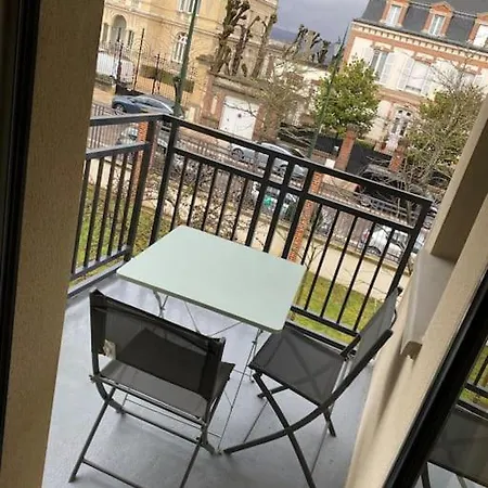 Appartement Avenue De Champagne Epernay Exterior photo